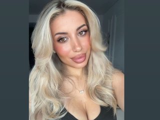 Adamialni69 cam profile image