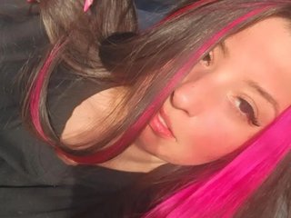 AlexAria cam profile image