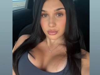 arianaaaXO cam profile image
