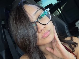 Asian2Petite cam profile image