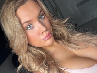 AuroraRabbitX cam profile image