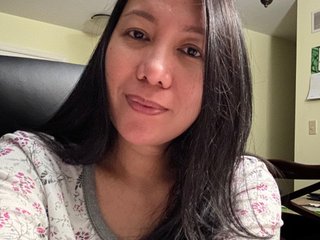 CreamyyLipss69 cam model preview
