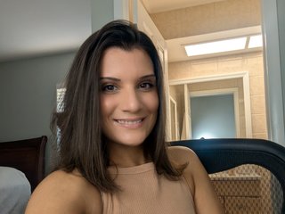 CrimsonVictoria cam model preview