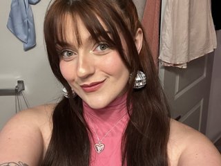 DitzyLilDaisy cam profile image