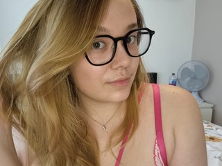Emski_xox cam model preview