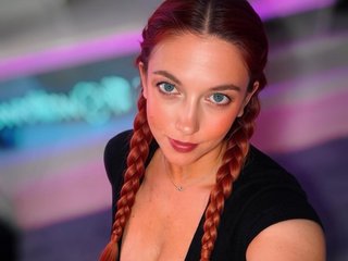 Erin_Swallows cam profile image