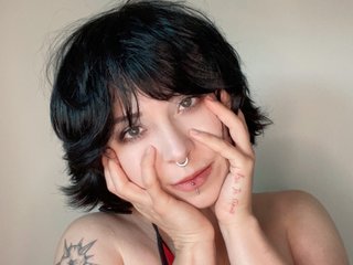 eroneev cam profile image