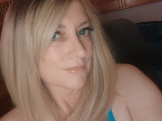 JenDoll cam model preview