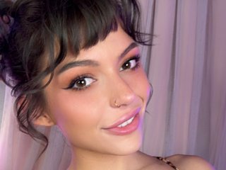 JosieGreen cam model preview