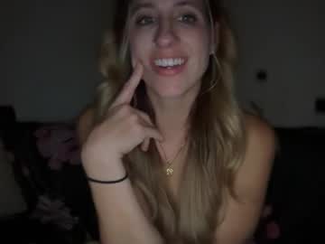 khelzy cam profile image