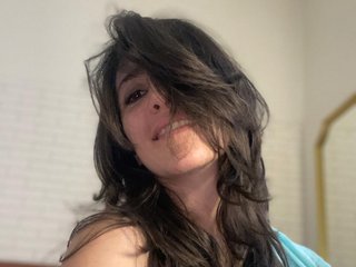 LEONAAx cam model preview