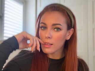 LittleMissUkC cam model preview