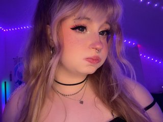 PixiesBedroom cam profile image