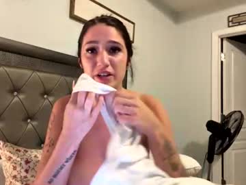 prettygirll23 cam model preview