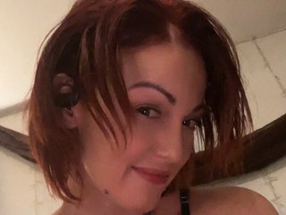ReddactedReina cam model preview