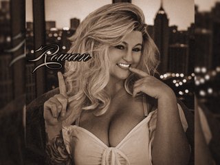 RowanRevnaDisa cam profile image