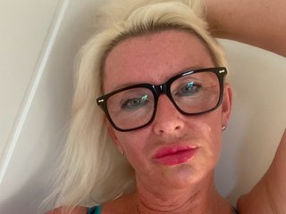 SiennaLush cam model preview