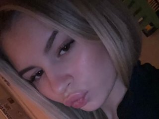 skylerlux cam profile image