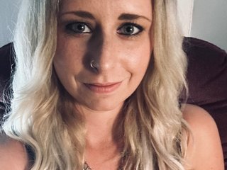 SweetSub18 cam model preview