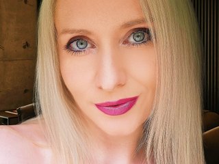TheAlexaLondon cam model preview