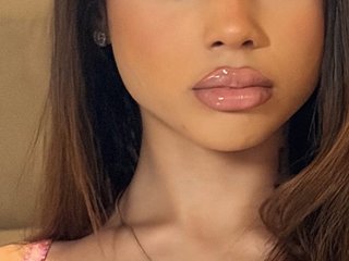 Tiny_petite_jaida cam model preview