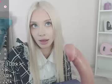 vickyfuckingdoll cam profile image