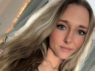 Violet_Styles cam profile image