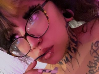WickedWillowXO cam model preview